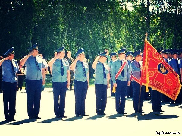 У Борисполі прощалися з трьома військовослужбовцями, які загинули у Слов'янську
