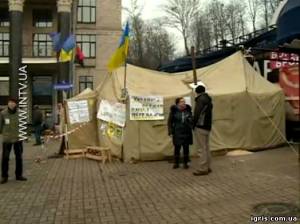 Суботній Євромайдан (ВІДЕО).У сюжеті палатка Бориспіль-Бровари