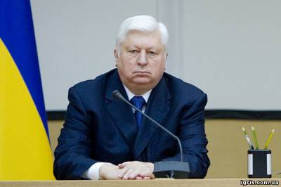 Пшонка закликав Раду заборонити рекламу пива і слабоалкоголки